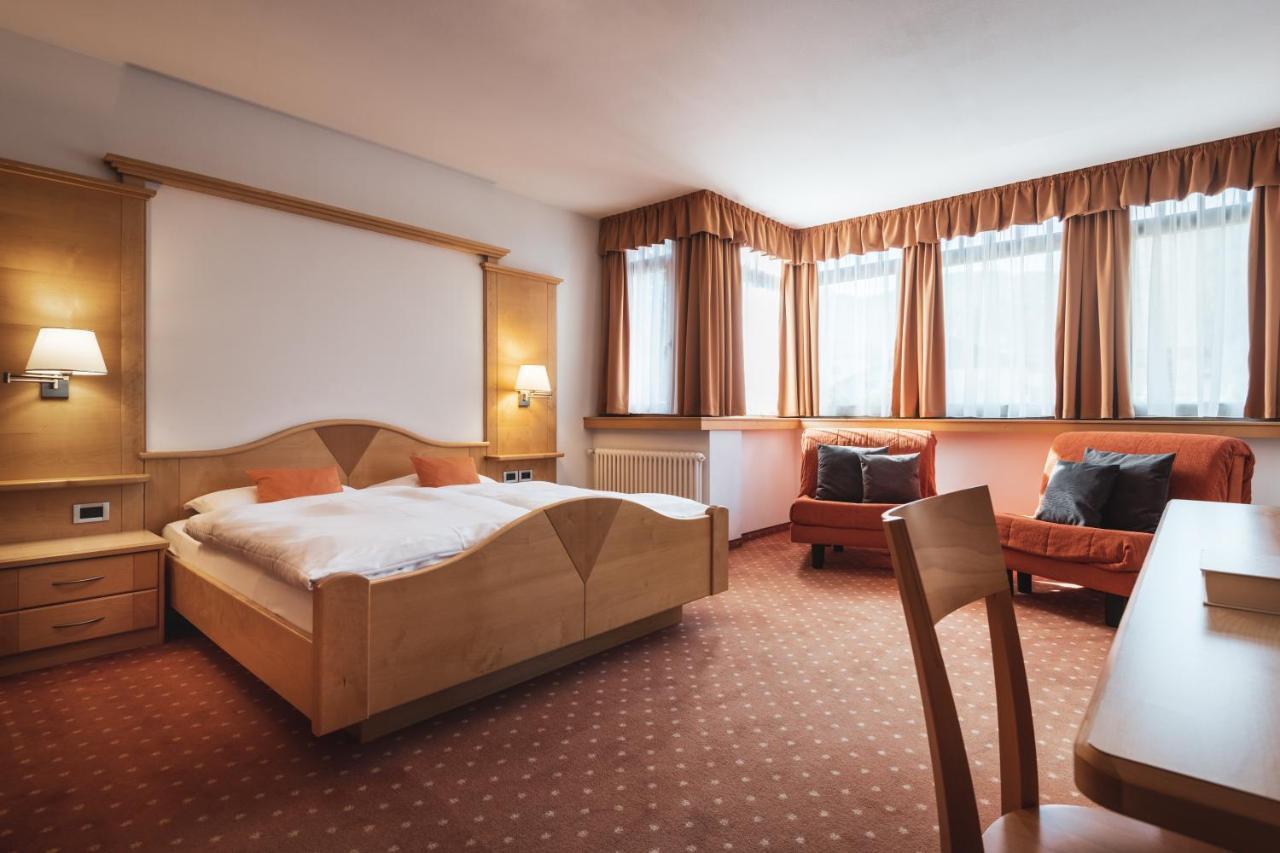 Albergo Majarei San Vigilio Di Marebbe Esterno foto