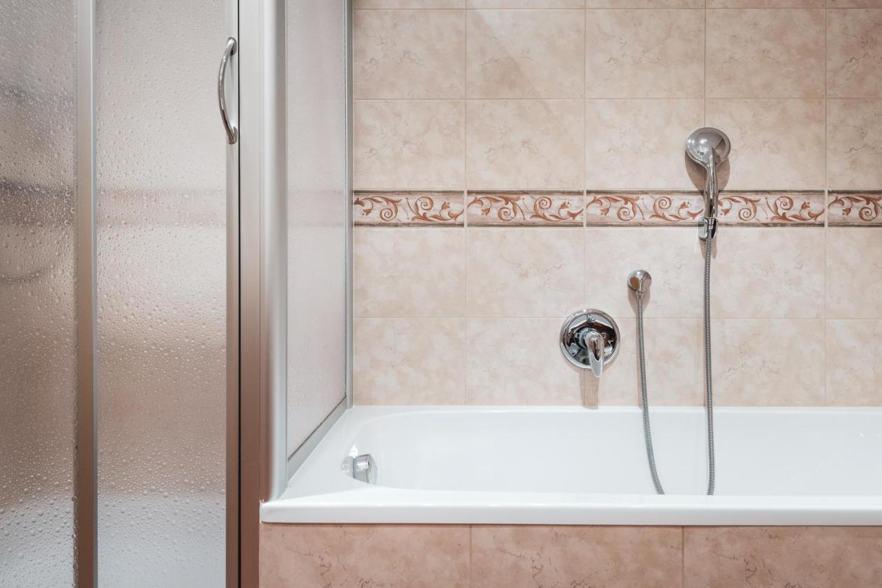 Albergo Majarei San Vigilio Di Marebbe Esterno foto